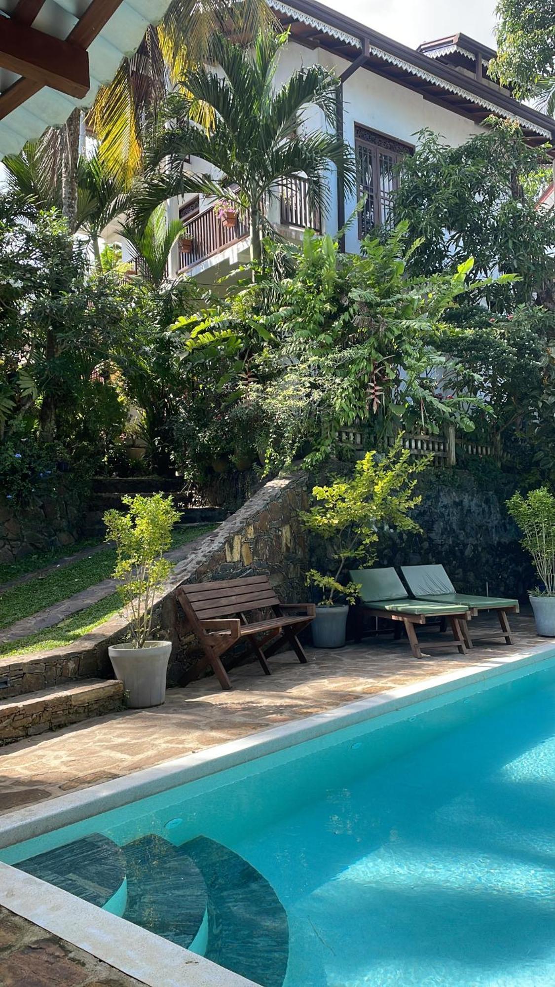 Bouganvilla House Unawatuna Exterior photo